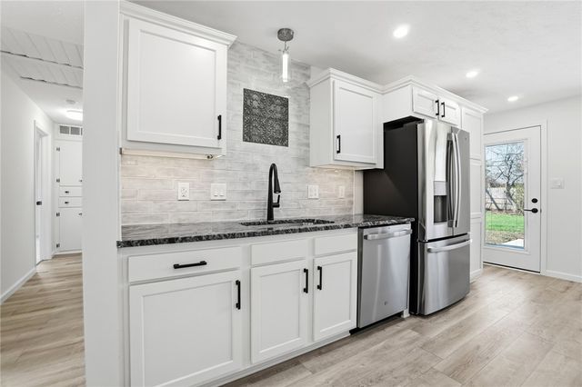 1039 Independence Drive, Kettering, OH 45429