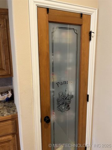 2613 S 12th Street, Broken Arrow, OK 74012