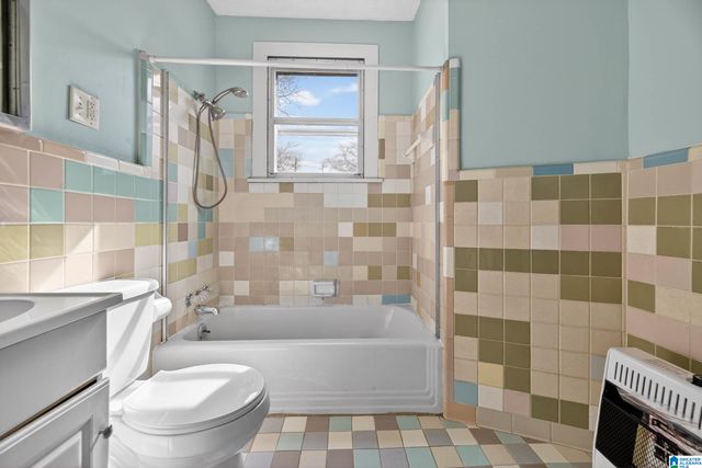 104 MAIN STREET, Weaver, AL 36207