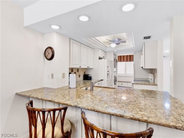 7500 Estero BLVD 203, Fort Myers Beach, FL 33931