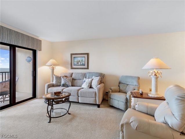 7500 Estero BLVD 203, Fort Myers Beach, FL 33931