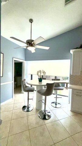 425 Deer Creek Path E, Deerfield Beach, FL 33442