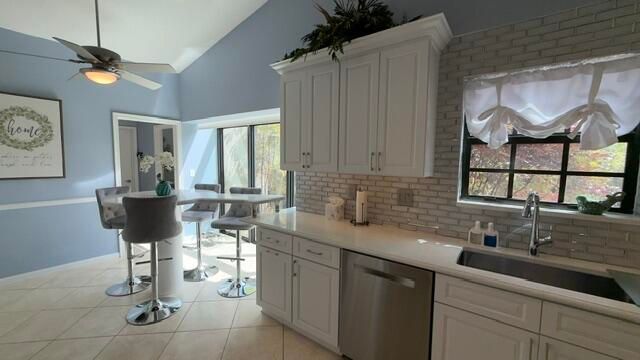 425 Deer Creek Path E, Deerfield Beach, FL 33442
