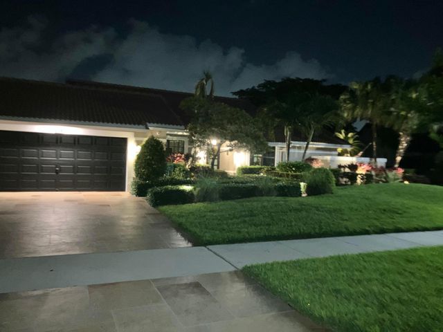 425 Deer Creek Path E, Deerfield Beach, FL 33442