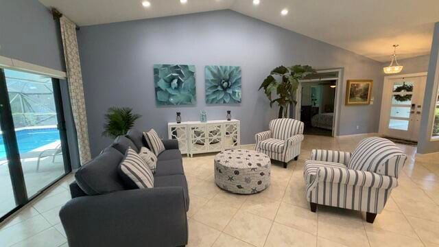 425 Deer Creek Path E, Deerfield Beach, FL 33442