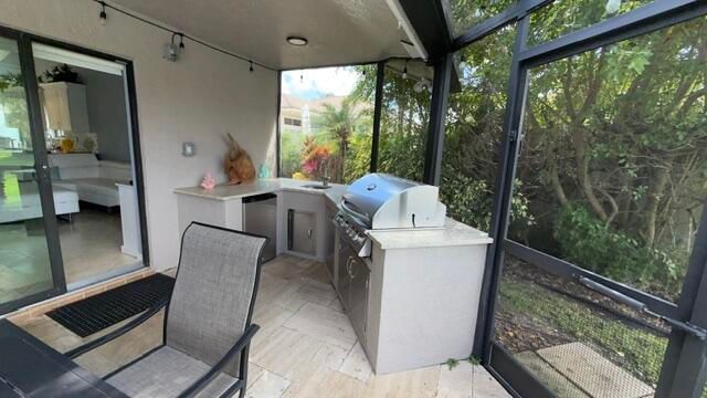 425 Deer Creek Path E, Deerfield Beach, FL 33442