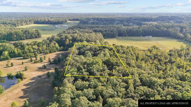 1127 E Pruett Rd, Dickson, TN 37055