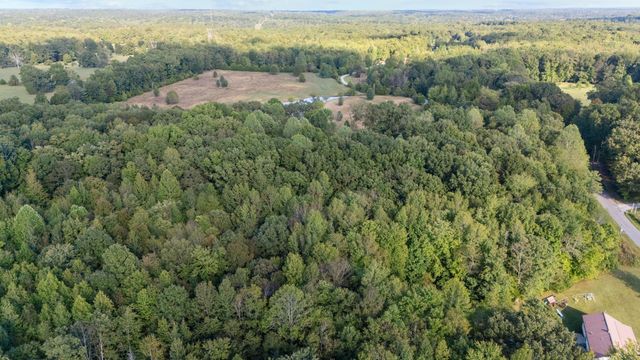 1127 E Pruett Rd, Dickson, TN 37055