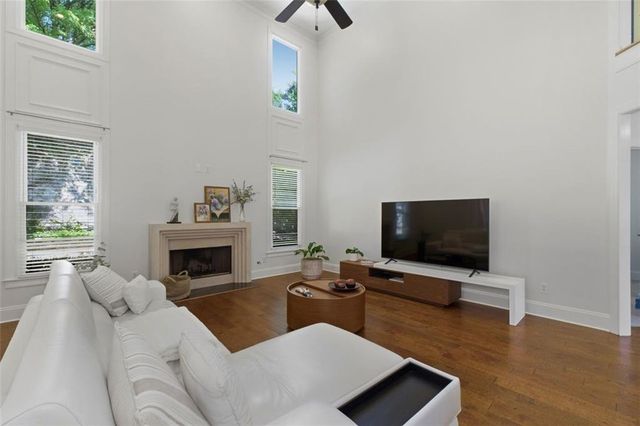 2163 Oakdale Estates Court, Smyrna, GA 30080