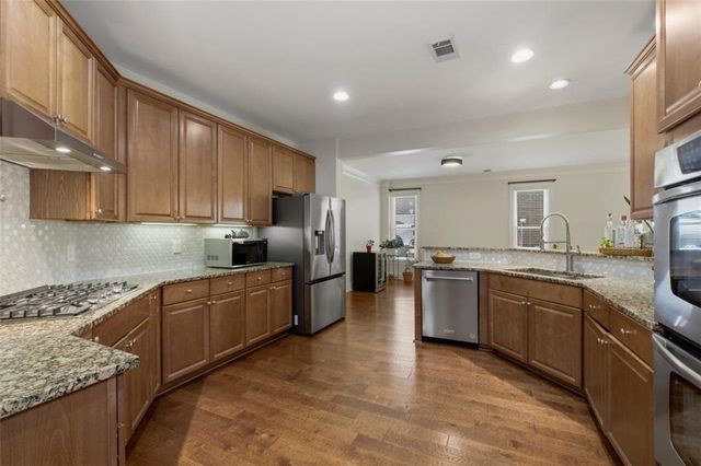 2163 Oakdale Estates Court, Smyrna, GA 30080