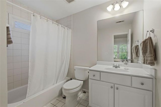 2163 Oakdale Estates Court, Smyrna, GA 30080