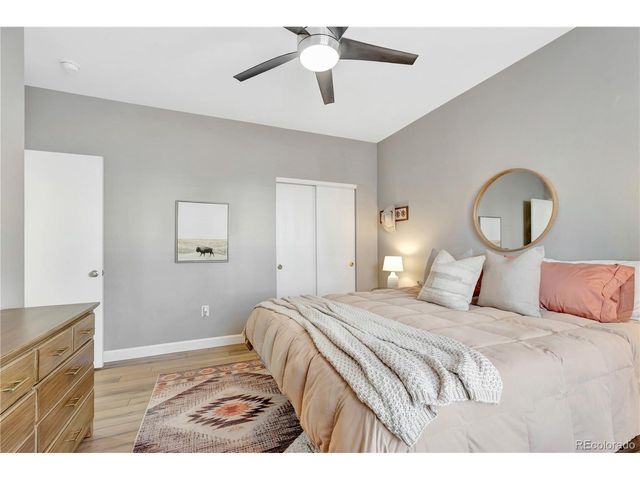 6005 Castlegate Dr W B22, Castle Rock, CO 80108