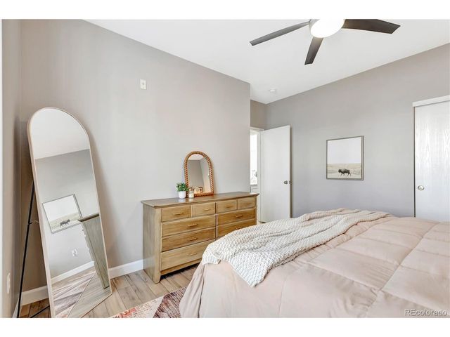 6005 Castlegate Dr W B22, Castle Rock, CO 80108