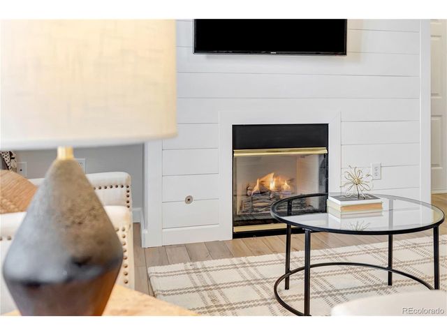 6005 Castlegate Dr W B22, Castle Rock, CO 80108