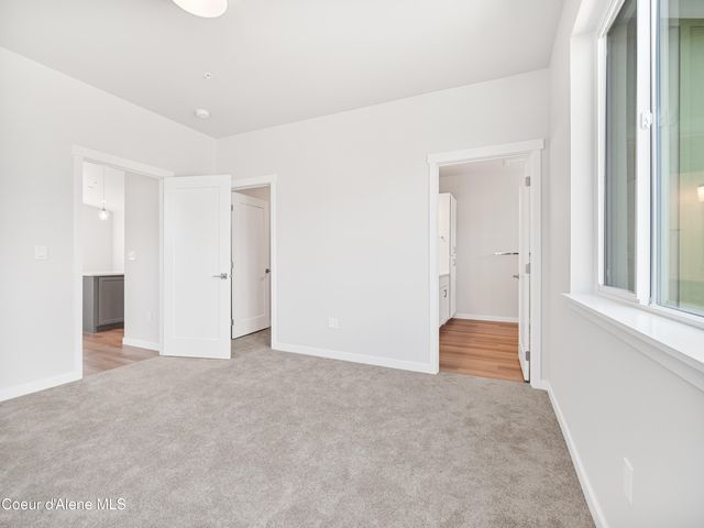 1229 E MILLWORX LOOP, Post Falls, ID 83854