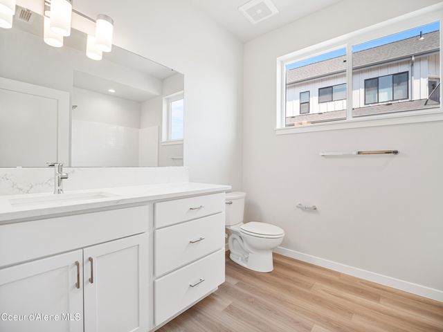 1229 E MILLWORX LOOP, Post Falls, ID 83854