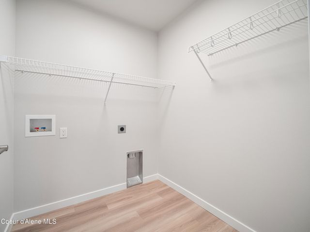1229 E MILLWORX LOOP, Post Falls, ID 83854
