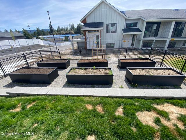 1229 E MILLWORX LOOP, Post Falls, ID 83854