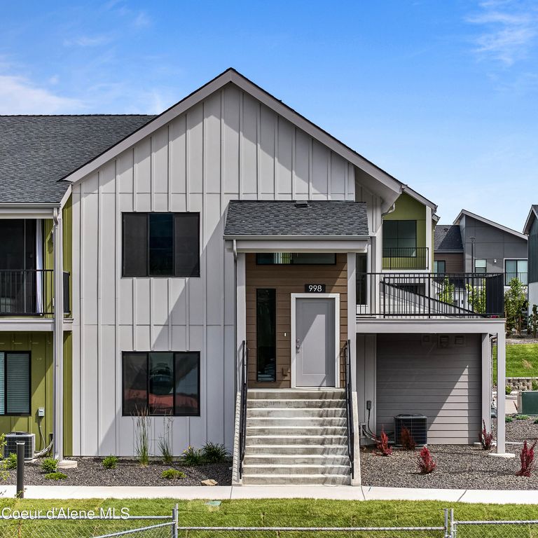 1229 E MILLWORX LOOP, Post Falls, ID 83854
