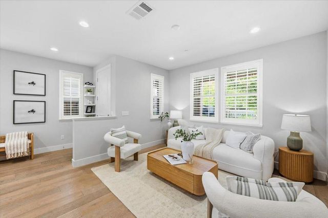182 Melia Loop, Mountain View, CA 94043