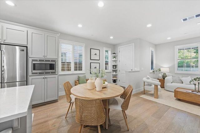 182 Melia Loop, Mountain View, CA 94043