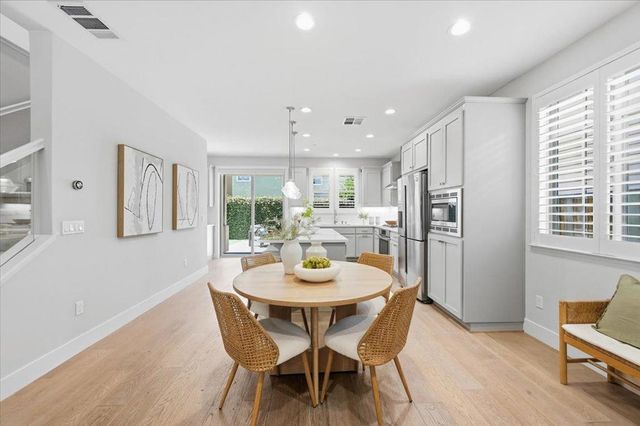 182 Melia Loop, Mountain View, CA 94043