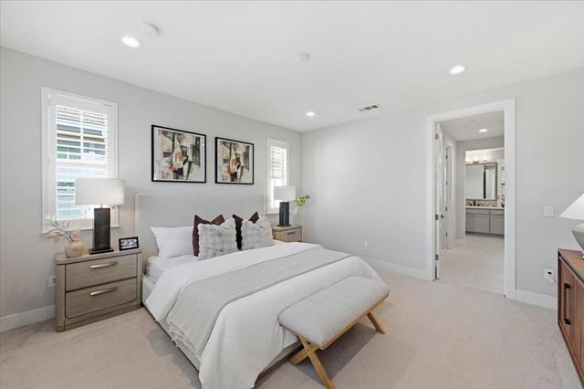 182 Melia Loop, Mountain View, CA 94043