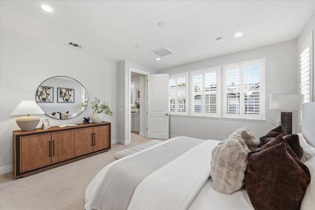 182 Melia Loop, Mountain View, CA 94043