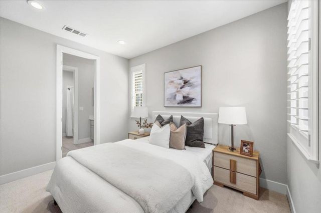 182 Melia Loop, Mountain View, CA 94043