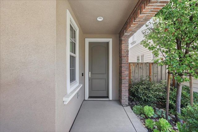 182 Melia Loop, Mountain View, CA 94043