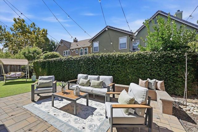 182 Melia Loop, Mountain View, CA 94043