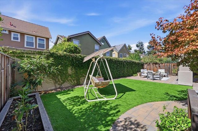 182 Melia Loop, Mountain View, CA 94043