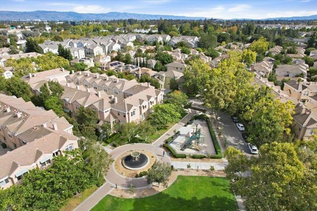 182 Melia Loop, Mountain View, CA 94043