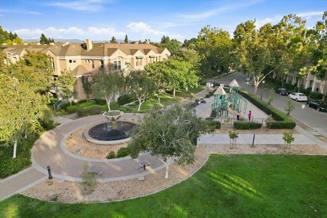 182 Melia Loop, Mountain View, CA 94043