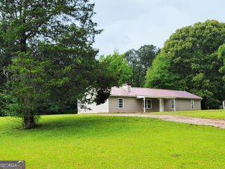 304 Baughs Cross Road, West Point, GA 31833
