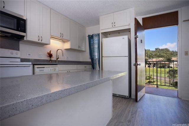 47-420 Hui Iwa Street B307, Kaneohe, HI 96744