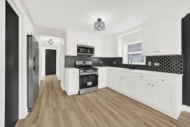 15056 Wabash Avenue, South Holland, IL 60473