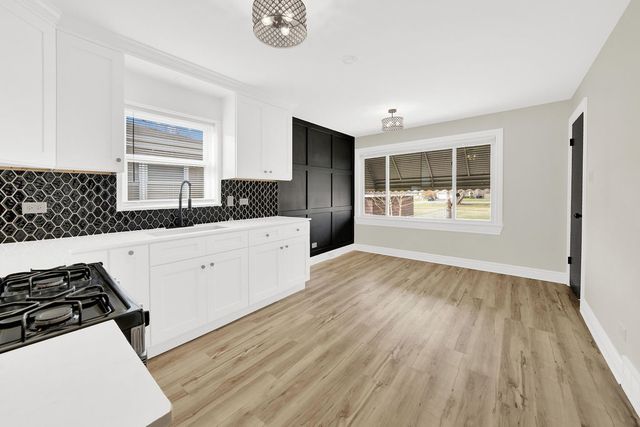 15056 Wabash Avenue, South Holland, IL 60473