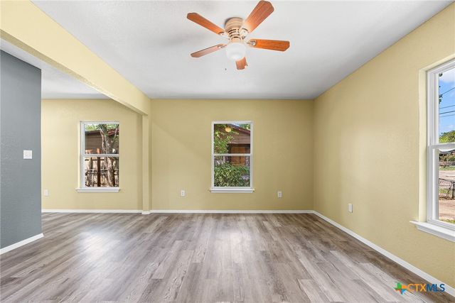 906 Attas Avenue, Killeen, TX 76541