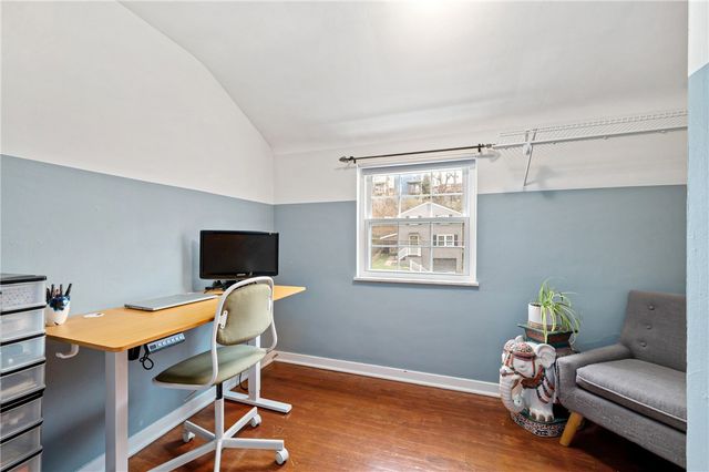 2014 Woodward Ave, Brookline, PA 15226