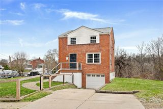 2014 Woodward Ave, Brookline, PA 15226