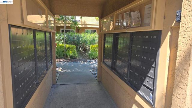 735 Watson Canyon Ct 218, San Ramon, CA 94582