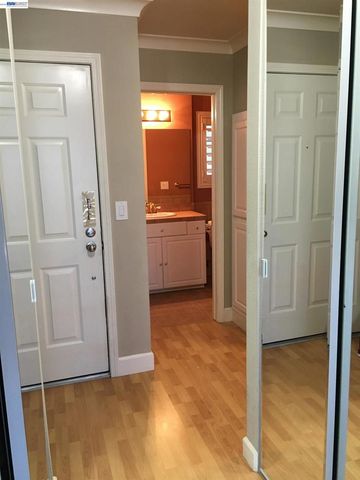 735 Watson Canyon Ct 218, San Ramon, CA 94582