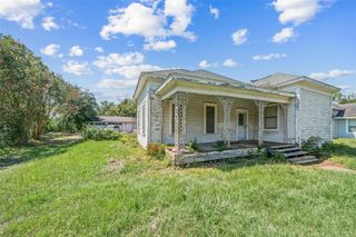 502 N Robb Street, Trinity, TX 75862