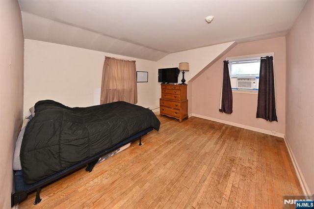 190 Madison Avenue, Midland Park, NJ 07432