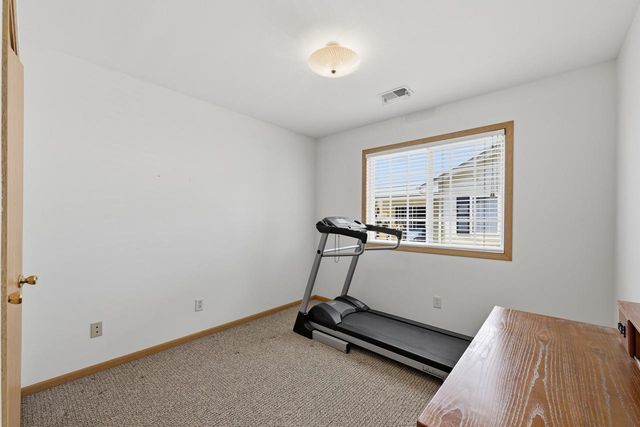 2011 27th AVENUE, Kenosha, WI 53140