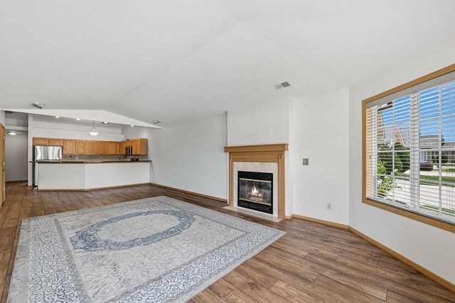 2011 27th AVENUE, Kenosha, WI 53140