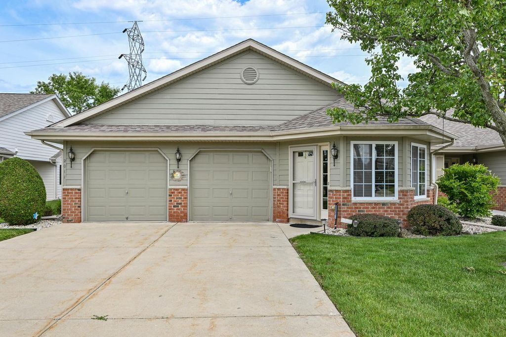 2011 27th AVENUE, Kenosha, WI 53140