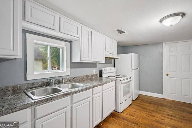 5160 Avery Street SW, Covington, GA 30014