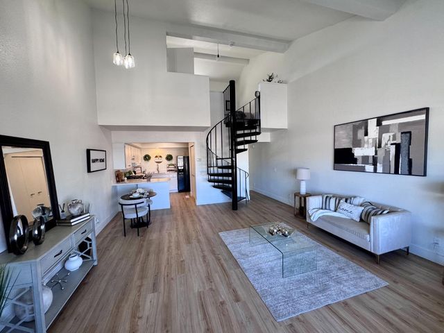 104 W Rossi Street 13, Salinas, CA 93901